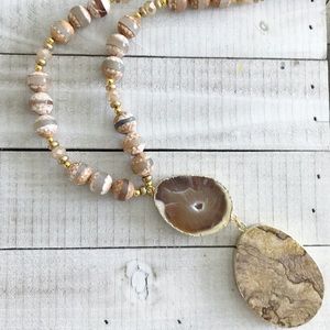 Brown Semi-precious stone pendant necklace